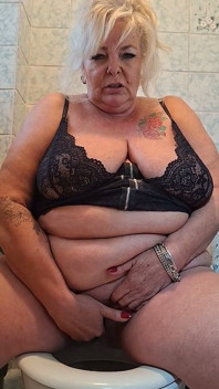 Pissing on the Toilet