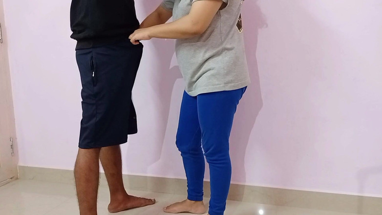 Queenrima: Бхабхі розбудила зятя і відтрахала його, чистий голос хінді