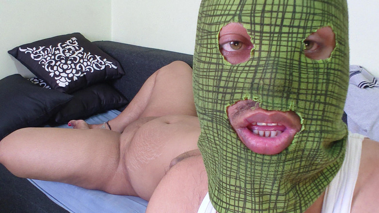 Hotty Mona: Awek deshi kampung berkongkek keras dengan abang tiri Alon di...