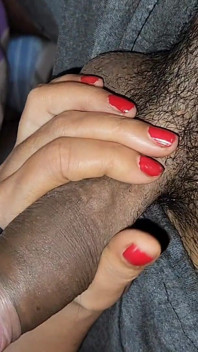 Stepsister Grabbed My Dick While I Was Watching TV