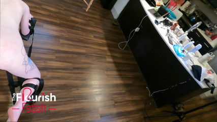 The Flourish XXX: Reagan Reid dikuasai oleh tuan BDSM yang berbeza