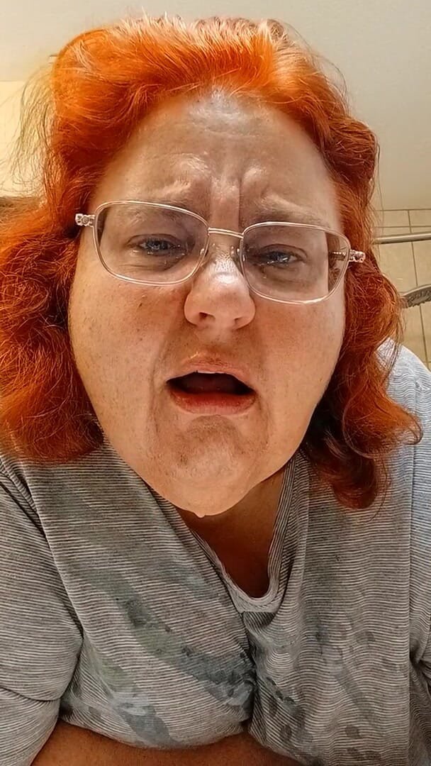 BBW nurse Vicki adventures with friends: Ate Too Much and Nose a Mess