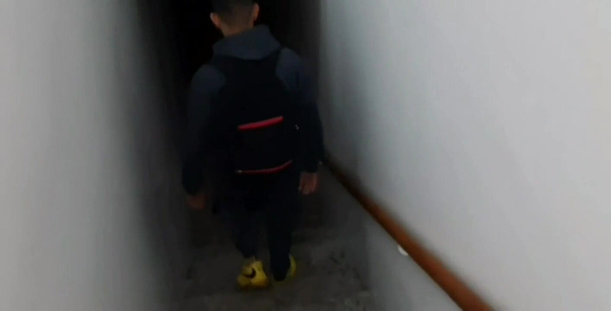 VictorHugo: 내 친구의 계모 따먹기