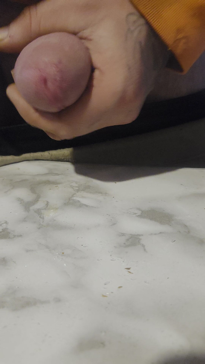 Bigshot: Marble Table Shot