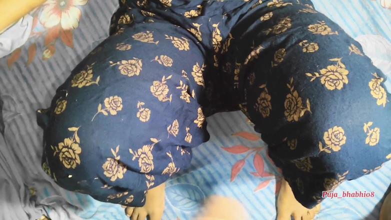 Puja_bhabhi0: New Desi Aunty Pahli Baar Kiya Sex Friend Ke Bete...