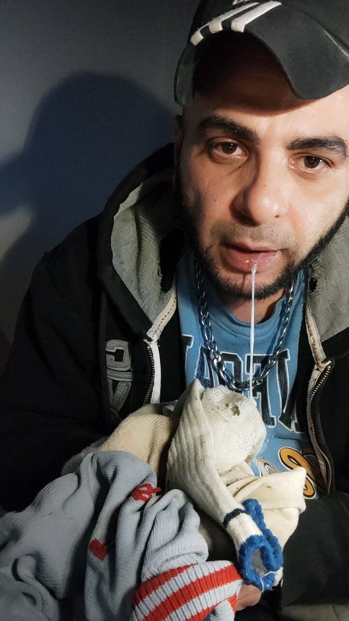 SmokedAlloy2: Dj-bro piscio e giochi con calzini sporchi.... Martellateci sopra!