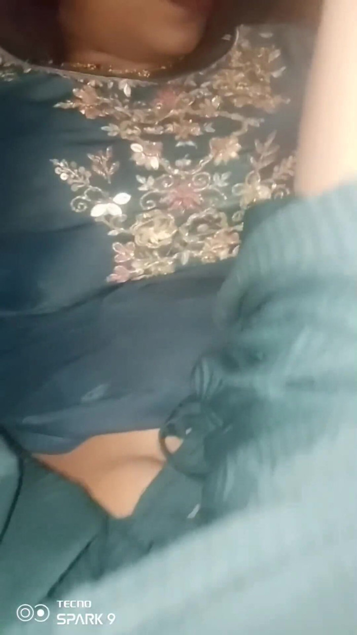 Desi kutiya: Slut Wife Ready for Anal Penetration First Time Fuck