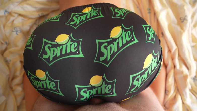 Booty_assx: Fucked a Girl with a Big Ass Through a Tight...