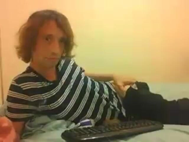LilTaste: Lil Tastes Solo-Chaturbate-Session; Kein Ton / kein sperma / kein orgasmus