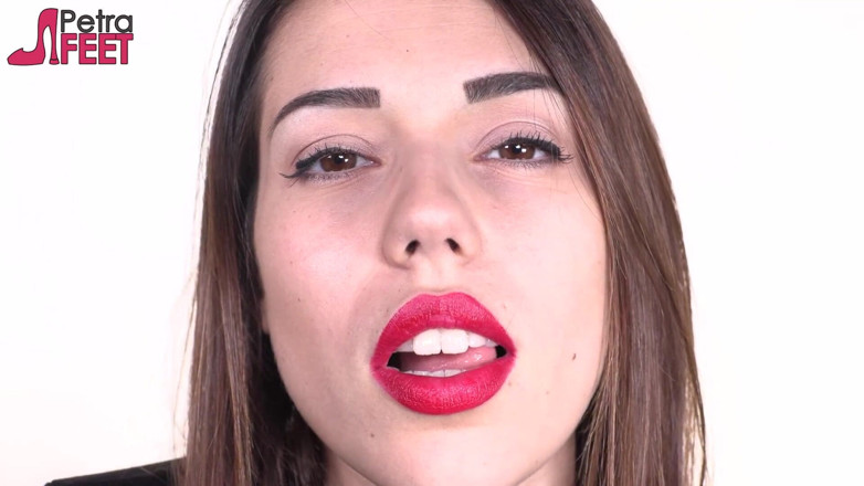 Smokin Fetish: Курение и фетиш в лице с удивительной тинкой