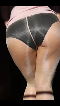 I Take off My Skirt