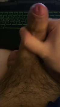 This Is What Happens When a Gaymer Guy Gets Horny