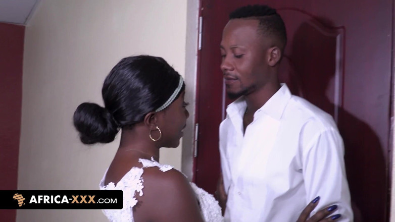 Africa-XXX: Bella Black and Binti Love Want the Same Man