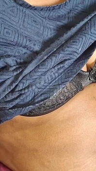Asiática milf não pode resistir precisa de alguém vídeo viral