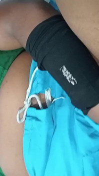 Istri india lagi asik fingering dan ngentot memeknya posisi misionaris sampai dia mengekspresikan dengan ganas
