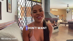 Johnny Grey: Latinoameričanka s velkým zadkem přišla na casting, skončila na kolenou!...