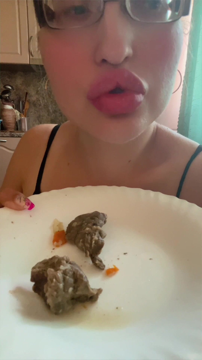 FinDom Goaldigger: Asmr jedzenie mięsa część 1