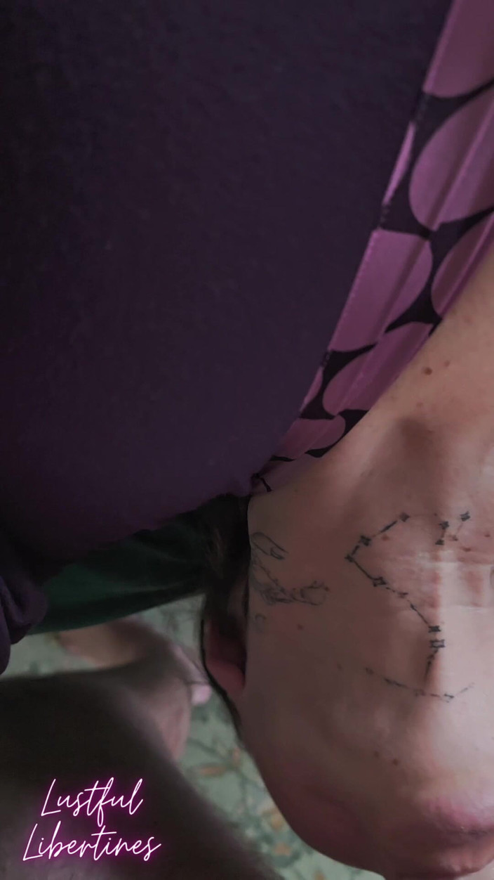 Lustful Libertines: Bạn thích nó ướt ẫm và lộn xộn như thế nào?