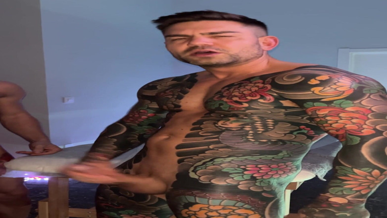 Juan Lucho Gay: Urutan Gay kepada Juan Lucho
