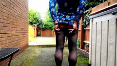 Crossdresser Kellycd2022 in green seamless pantyhose thumbnail