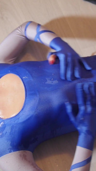 Sonya Durganova zentai voetenbeurt special
