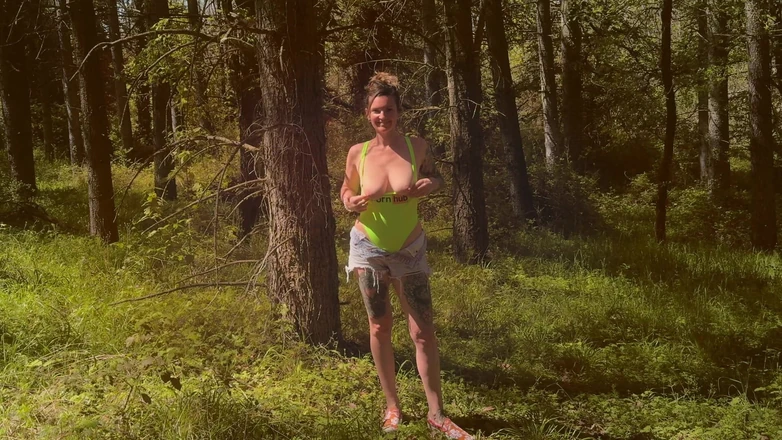 Marty and Wendy: I Fuck a Hiker Who Lost Her Way in the...