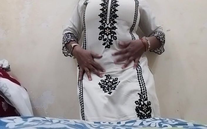 Hotty: Desi MILF Mona Palcowania i cycki Pokaż