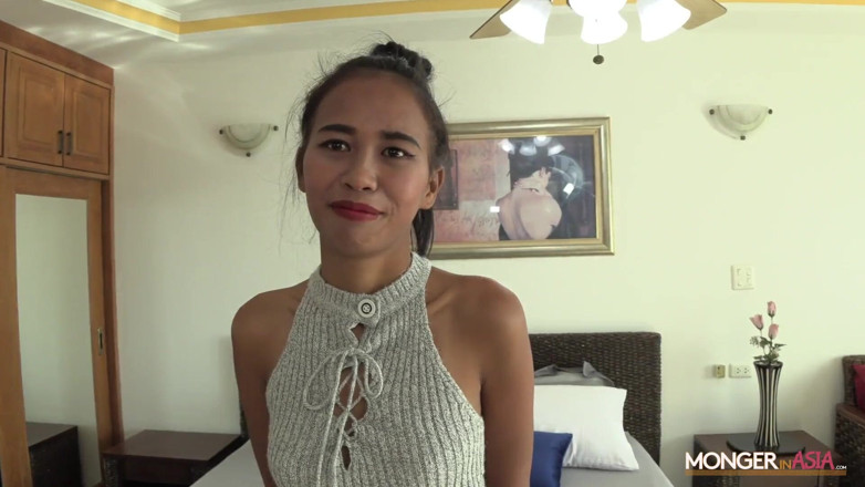 Monger In Asia: Lucky’s lucky day as i agreed to get her pregnant