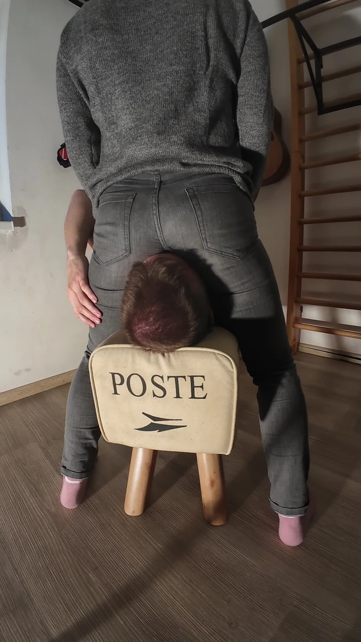 Vlakik SM: Jeans Breathplay and Slave Orgasm