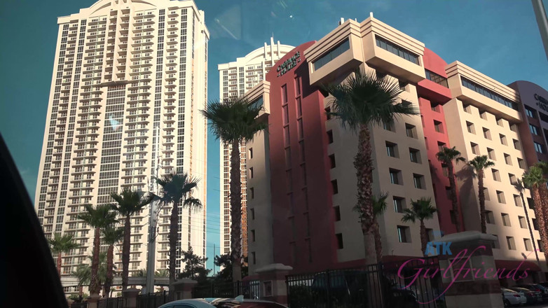 ATK Fans (Girlfriends): Virtual Vacation in Las Vegas with Beautiful Sierra Nicole 1/3