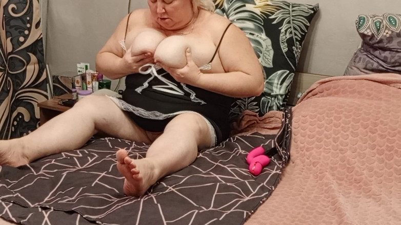 Zona901: Kundička macechy chce velkého čůráka