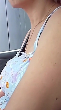 모음집 공개 정액 산책, 바에서 보지 가지고 노는 중, 공공 장소에서 젖탱이 깜박임