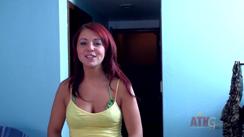ATKIngdom Fans: Amazing redhead teen