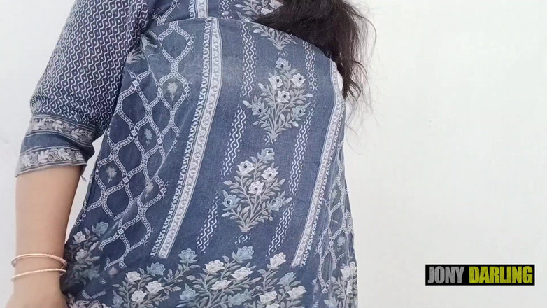 Jony Darling: MUJRA-Kudti De Thalle Do Dil Sohneya