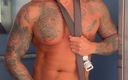 BoyGym: Gioco con il mio cazzo grasso in ascensore dell'hotelcome con...