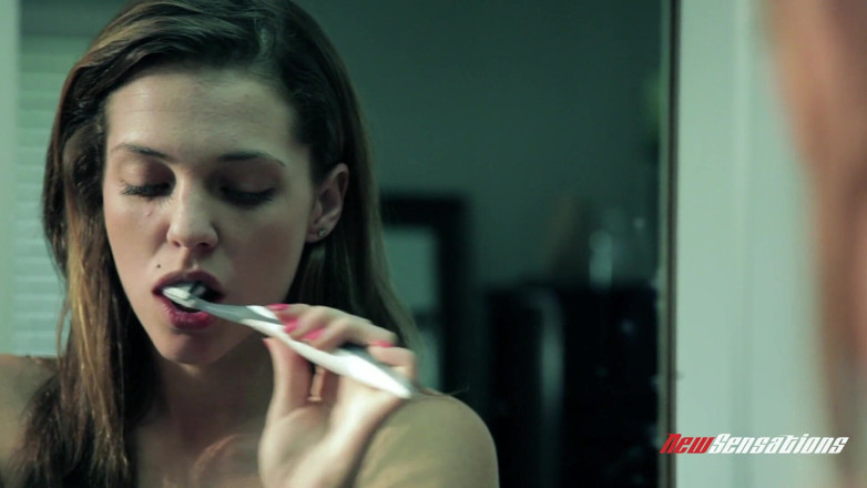 New Sensations: Kiera Winters - Seni Melancap
