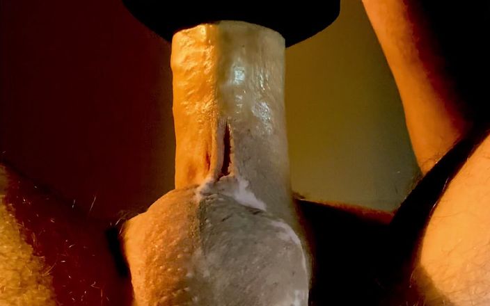White Ukrainian Dick: Мастурбатор з гумовим рукавом, змусив член сквіртувати густою спермою!