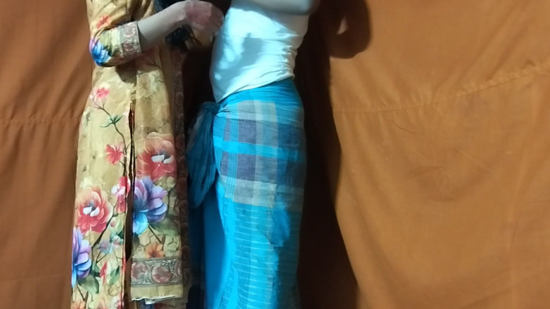 Deshi women: Estudiante Universitario Indio Experimenta Intimidad Por Primera Vez