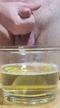 私の精子が尿に入っている