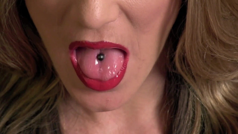 Eros JOI - Liberated Eye: Kaylas versaute rote lippen