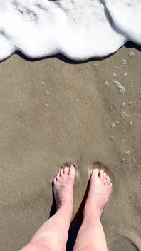 Dzień na plaży z 67 boginiami