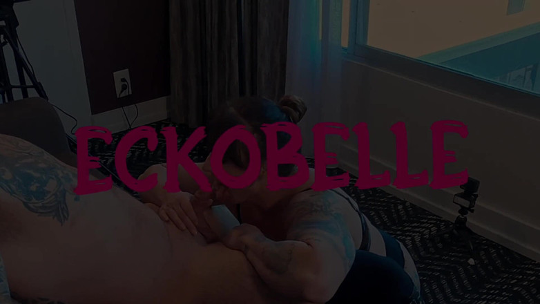 Ecko Belle: Eckobelle vysává jeho ptáka