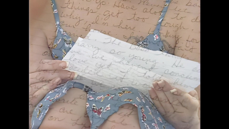 Pornobello: Intense afscheidsneukpartij voor een hete blondine met een sublieme kont