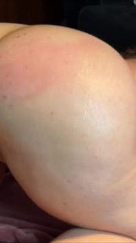PAWG Girl with Pussy Super Wet Doing Amazing Noises and Queef a Lot