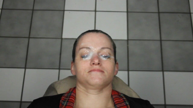 Dirty Dees: The Ongoing Plastering of Dirty Dees