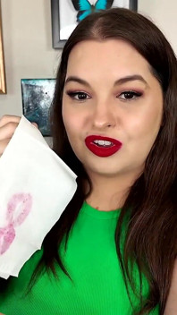 Testing My Lipstick on You - Sydney Screams Tries on 8 Shades of Lipsticks to Kiss You with Lipstick Marks on Tissue