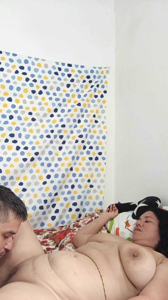 Valkyrieandluigy: Cute Deepthroat Sucker
