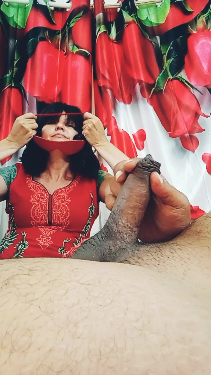 Bolly Karma: Eu sou a namorada do seu prazer hoje à noite