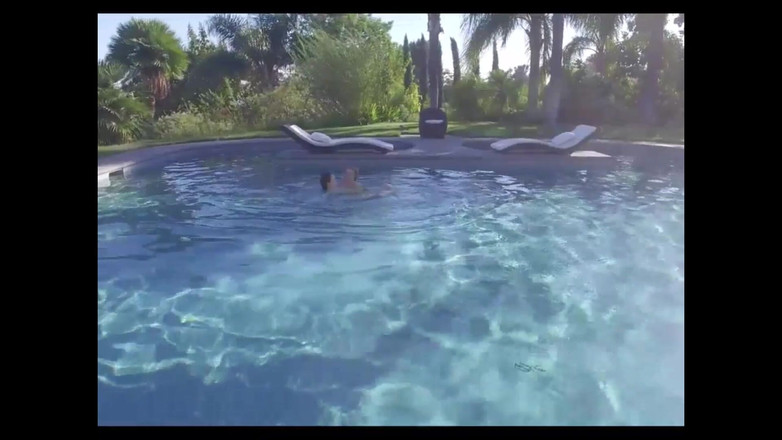 Just X Star: 아름다운 모델이 자위한다