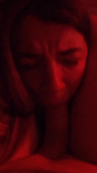 视频/口爆被说服的女友